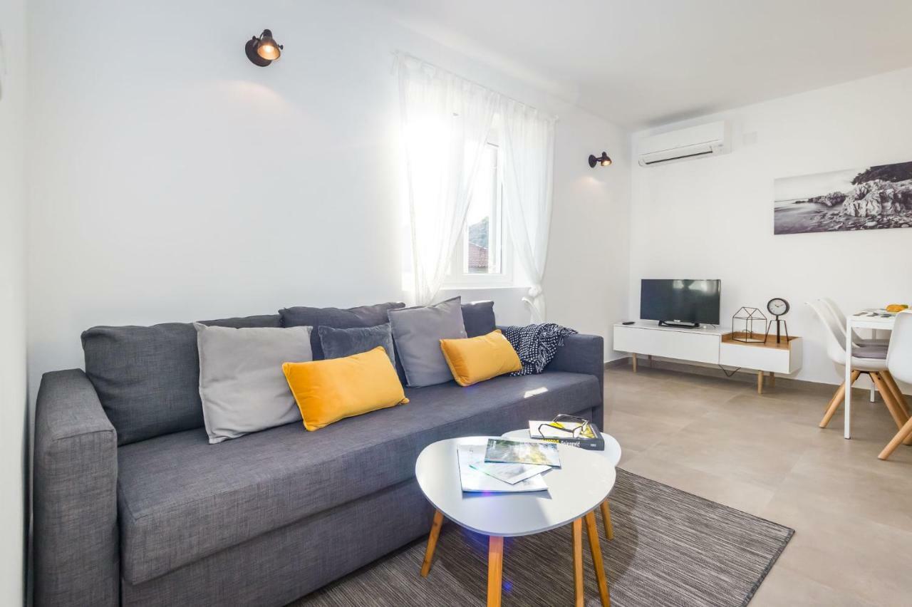 Sestrice Apartment